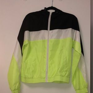 raincoat jacket/ impermeable